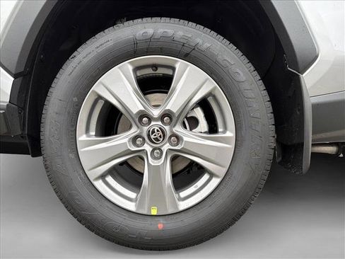 New 2025 Toyota RAV4 XLE image 9