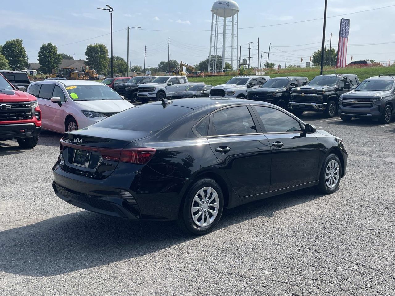Used 2024 Kia Forte LX FWD image 6