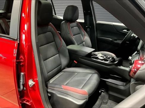 Certified 2026 Chevrolet Equinox RS FWD image 28