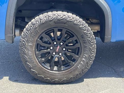 Used 2023 GMC Sierra 1500 AT4X AWD/4WD image 13
