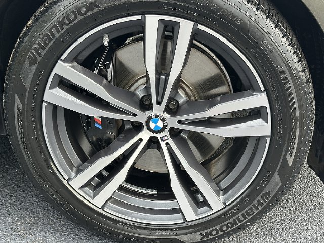 Used 2024 BMW X7 xDrive40i w/ M Sport Package AWD/4WD image 10