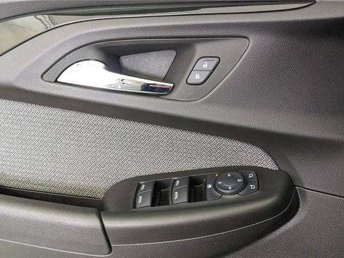 Used 2021 Chevrolet TrailBlazer LT w/ Convenience Package image 27