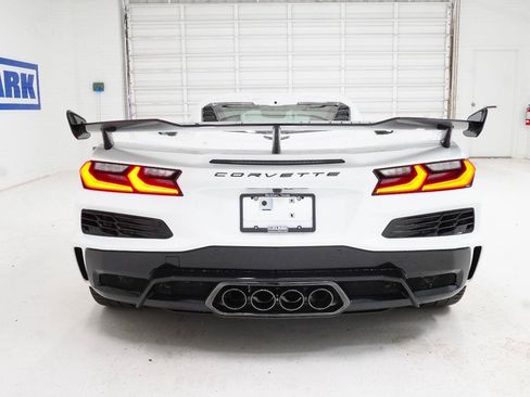 New 2027 Chevrolet Corvette Z06 RWD image 30
