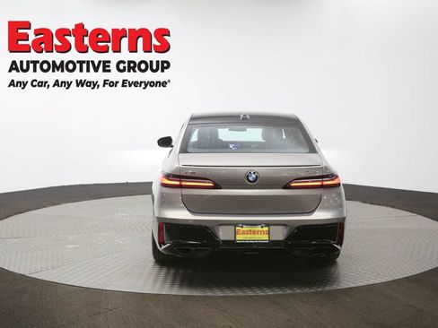 Used 2023 BMW 760i xDrive w/ Executive Package AWD/4WD image 41