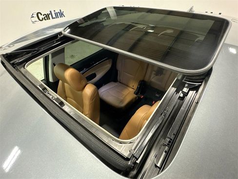 Used 2019 Buick Enclave Premium w/ Experience Buick Package image 28