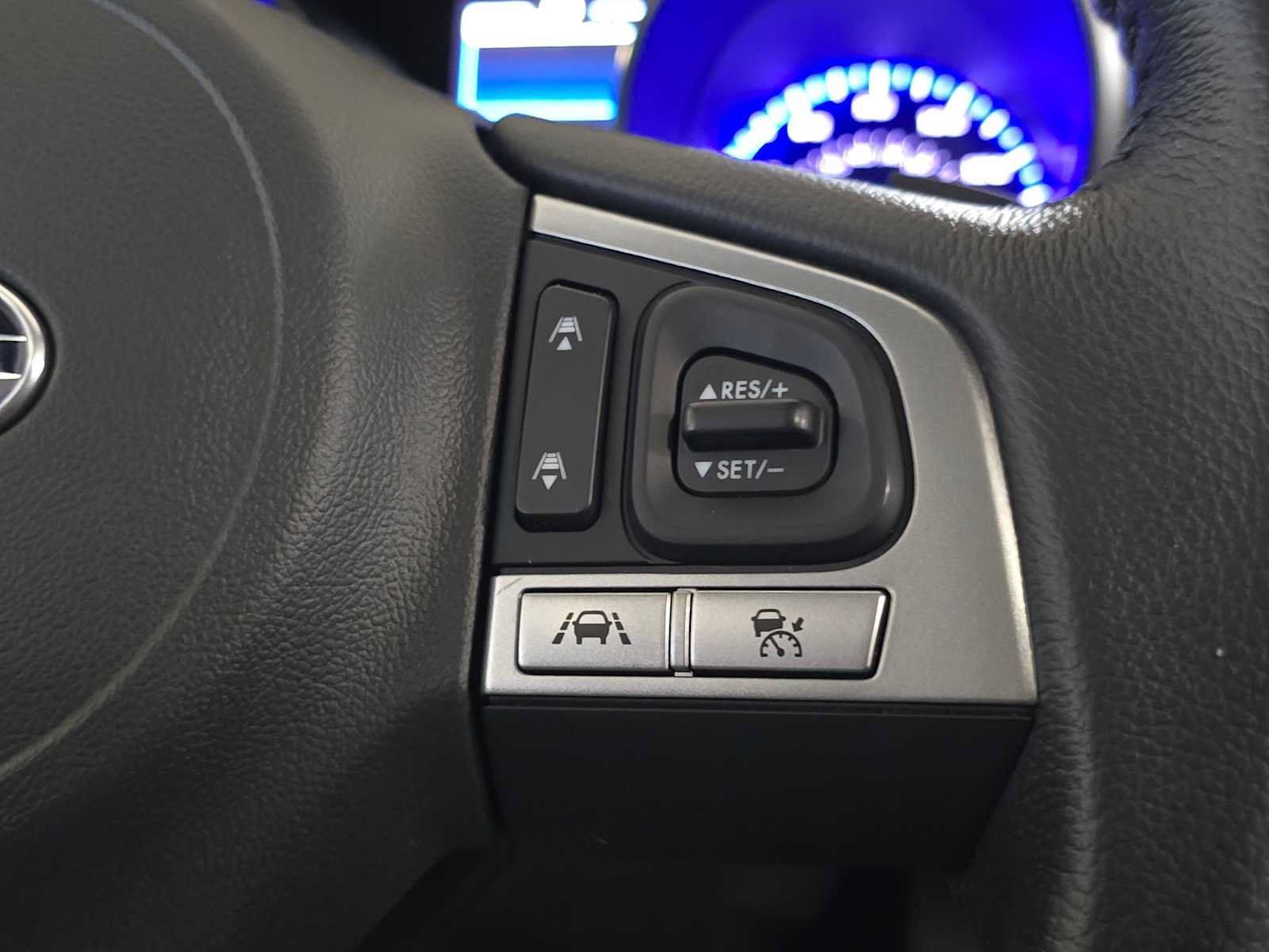 Used 2017 Subaru Outback 3.6R Limited AWD/4WD image 30