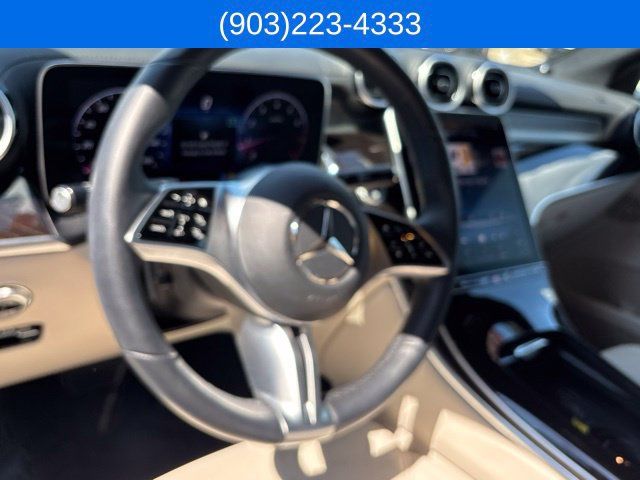 Used 2023 Mercedes-Benz GLC 300 4MATIC image 24