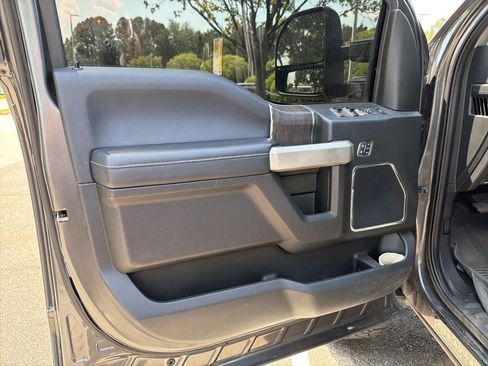 Used 2020 Ford F250 Lariat AWD/4WD image 25