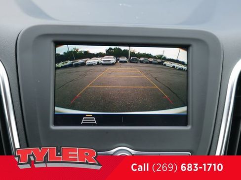 Used 2021 Chevrolet Equinox LT FWD image 51