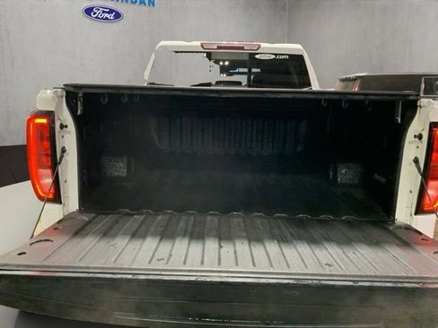 Used 2020 GMC Sierra 1500 Elevation w/ Elevation Value Package image 27