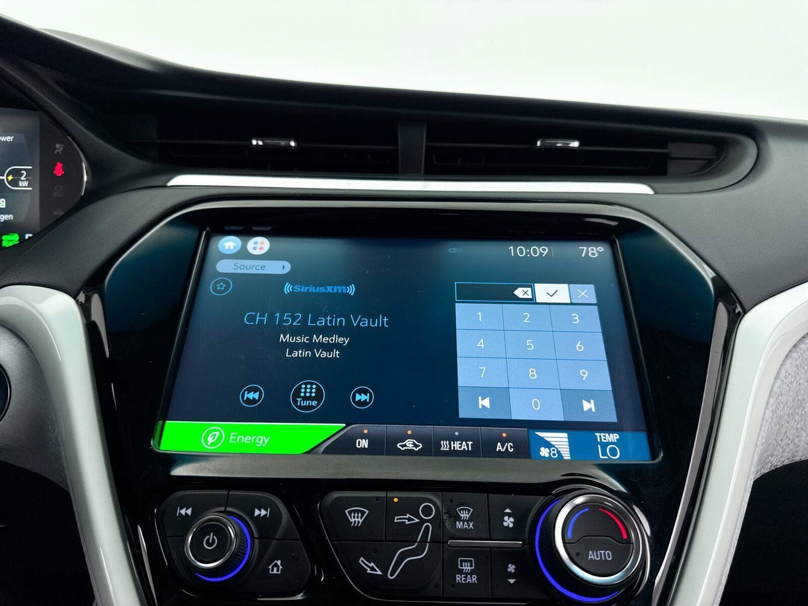 Used 2020 Chevrolet Bolt LT FWD image 17