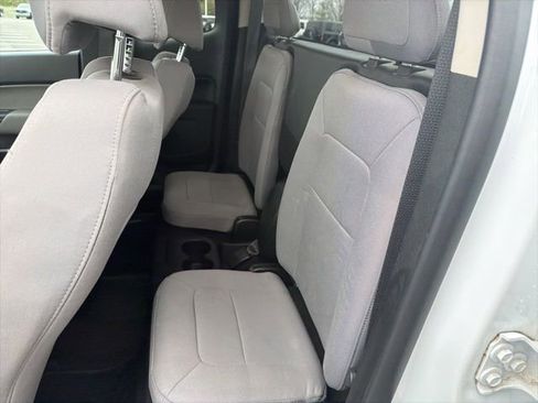 Used 2017 Chevrolet Colorado W/T image 14