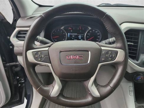 Used 2017 GMC Acadia SLT FWD image 13