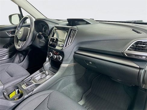 Used 2021 Subaru Forester Premium image 27