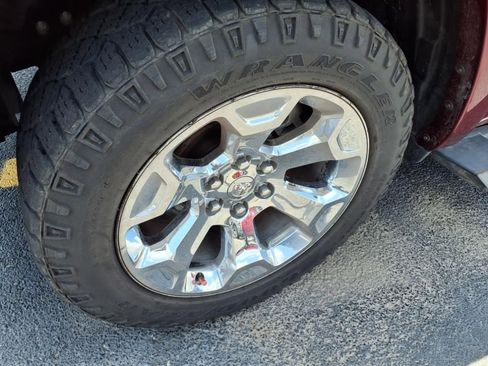 Certified 2022 RAM 1500 Laramie image 7