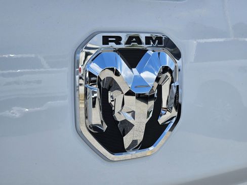Used 2024 RAM 2500 Big Horn AWD/4WD image 15