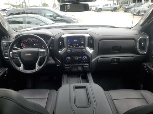 Used 2021 Chevrolet Silverado 1500 LTZ w/ LTZ Convenience Package II AWD/4WD image 8