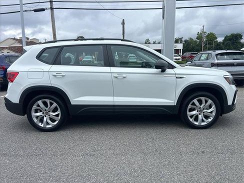 Certified 2023 Volkswagen Taos S AWD/4WD image 4
