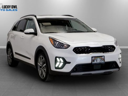Used 2022 Kia Niro Touring Special Edition FWD image 3