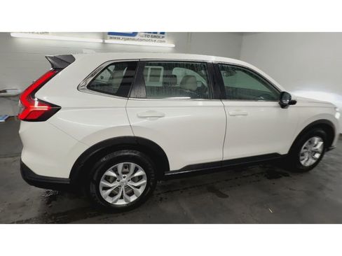 Certified 2024 Honda CR-V LX image 9