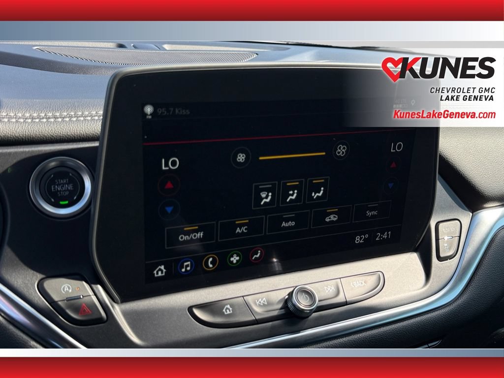 Used 2025 Chevrolet Blazer LT AWD/4WD image 25