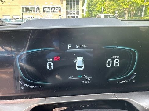 Used 2025 Kia Telluride S FWD image 15