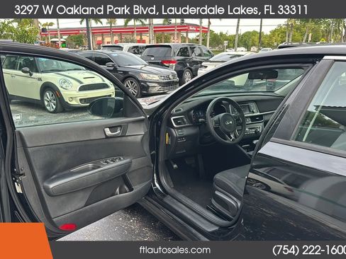 Used 2017 Kia Optima LX FWD image 36