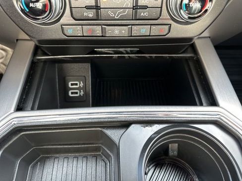 Used 2018 Ford F350 Platinum w/ Platinum Ultimate Package image 19