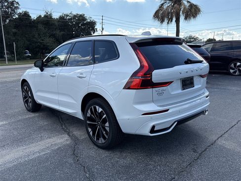 New 2026 Volvo XC60 B5 Plus w/ Protection Package Premier image 3