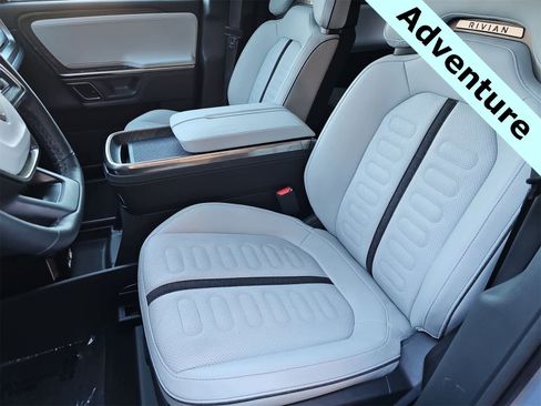 Used 2023 Rivian R1S Adventure image 15