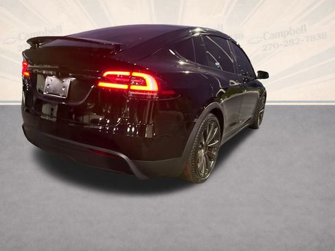 Used 2023 Tesla Model X image 5