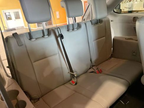 Used 2018 Toyota Highlander Limited w/ Protection Package #3 image 17