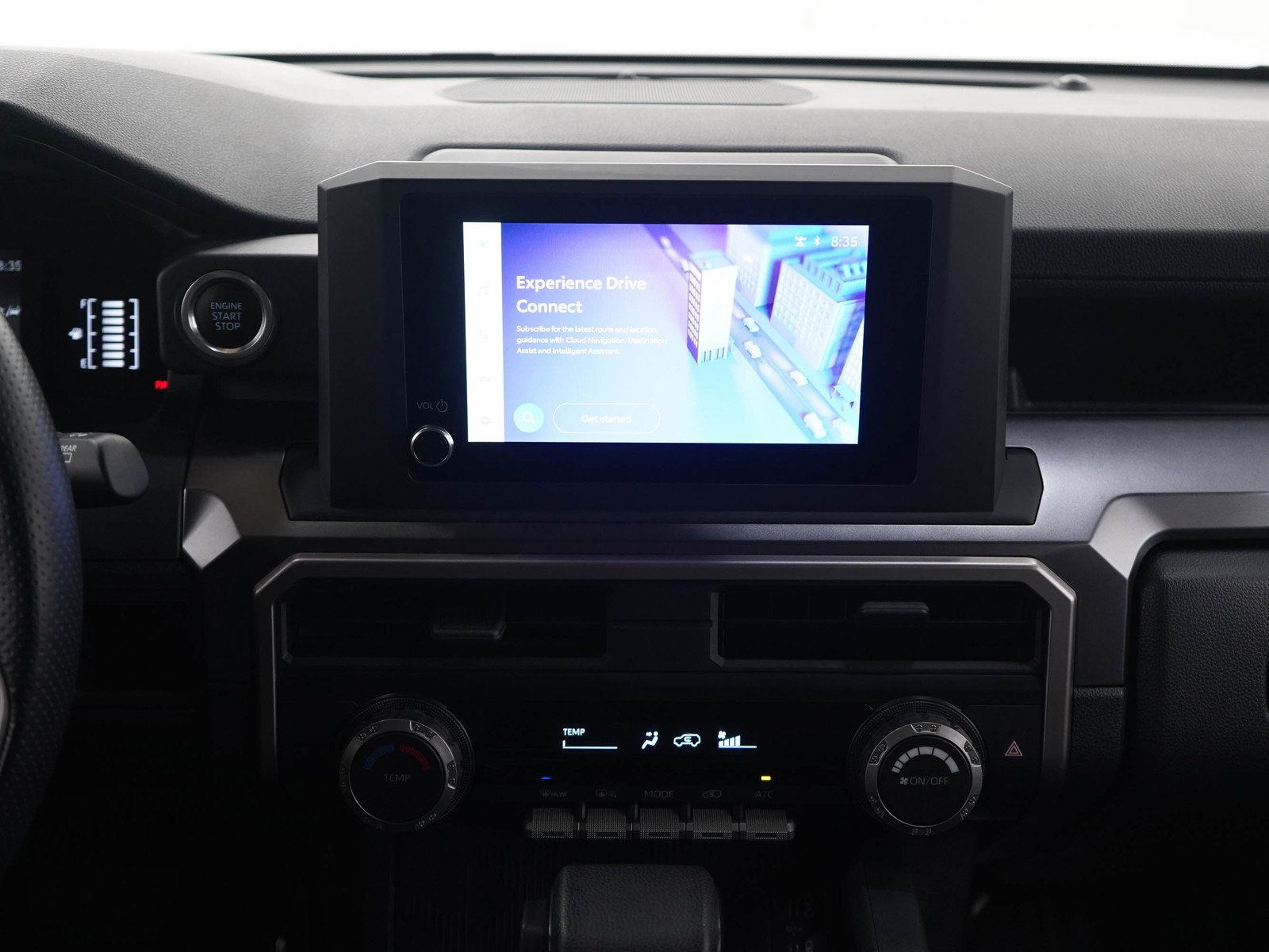 Used 2025 Toyota 4Runner SR5 AWD/4WD image 15