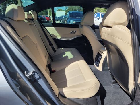 Used 2026 BMW 330i xDrive Sedan w/ Premium Package image 16