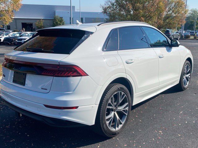 Used 2021 Audi Q8 Premium w/ Black Optic Package AWD/4WD image 4