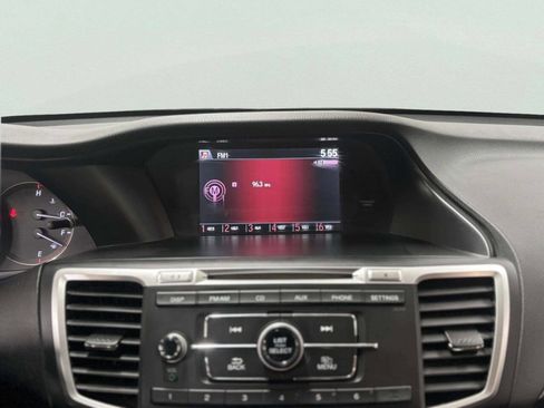 Used 2014 Honda Accord Sport image 22