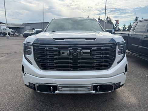 Used 2023 GMC Sierra 1500 Denali Ultimate AWD/4WD image 7