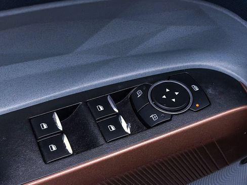 Used 2022 Ford Maverick Lariat w/ Lariat Luxury Package FWD image 20