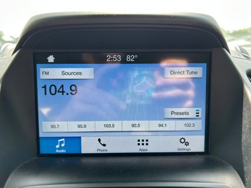 Used 2019 Ford Escape SEL AWD/4WD image 5