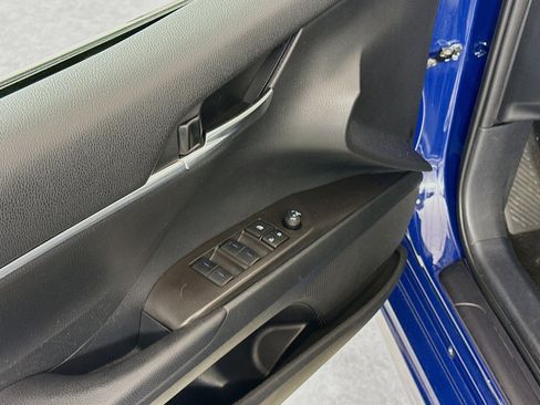 Used 2024 Toyota Camry SE FWD image 18