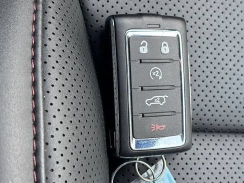 Used 2025 Jeep Wagoneer S Limited AWD/4WD image 43