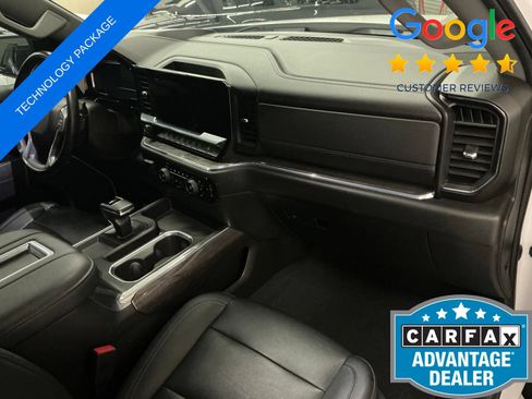 Used 2022 Chevrolet Silverado 1500 LTZ AWD/4WD image 11