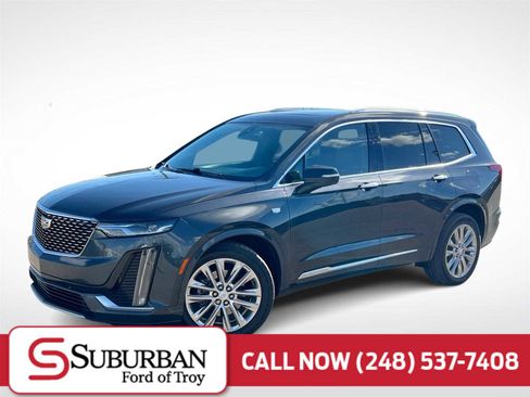 Used 2022 Cadillac XT6 Premium Luxury image 1