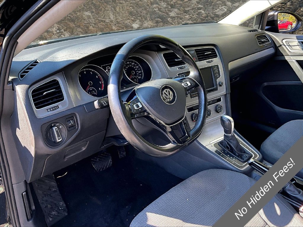 Used 2016 Volkswagen Golf S FWD image 11