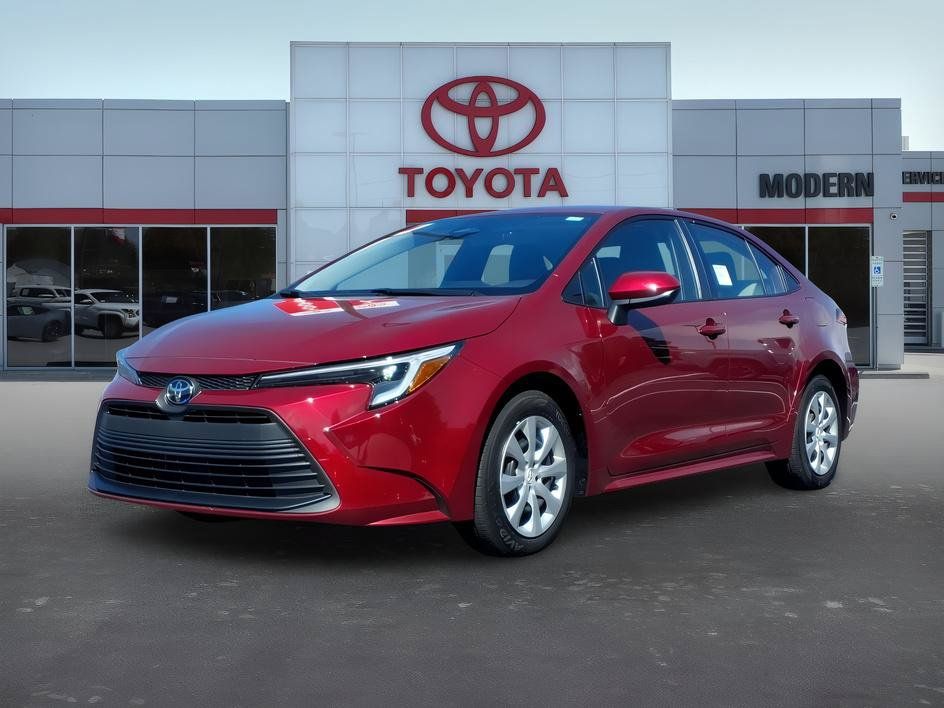 Certified 2026 Toyota Corolla LE FWD image 1