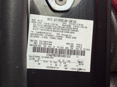 Used 2024 Ford Mustang GT Premium RWD image 37