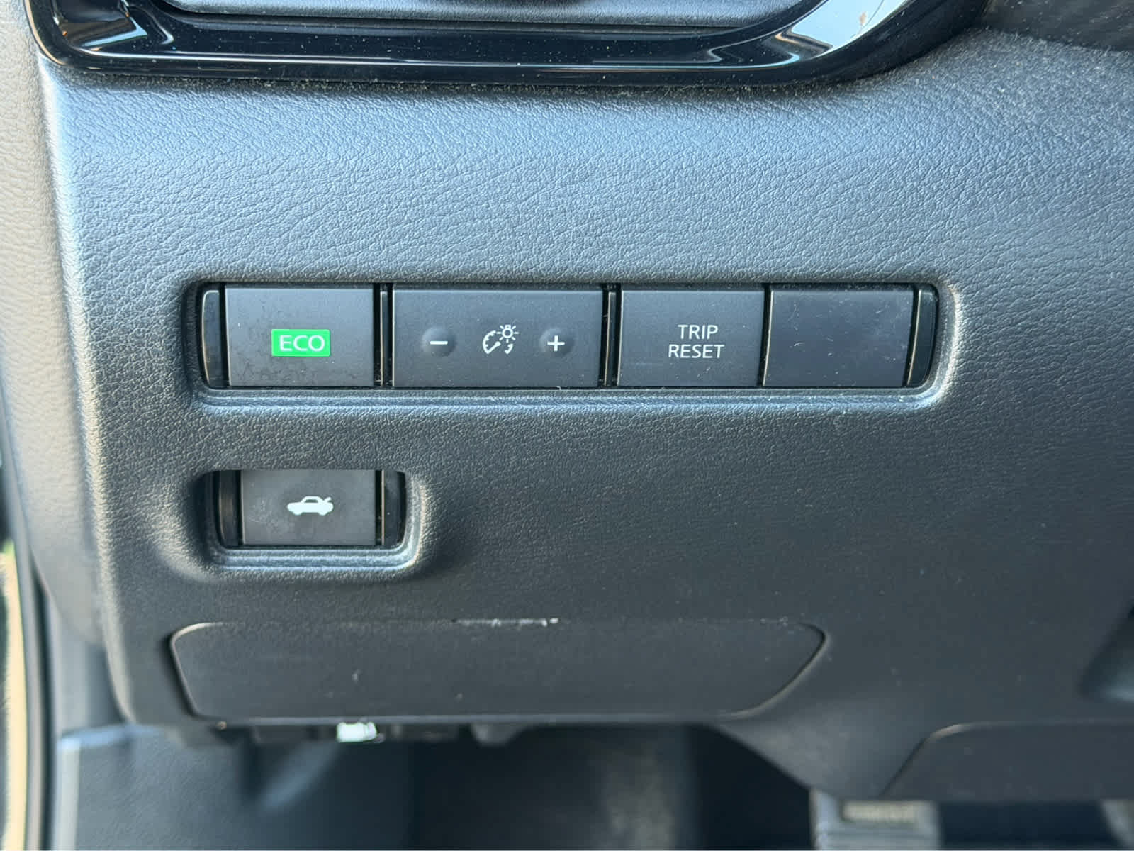 Used 2021 Nissan Sentra SR FWD image 22