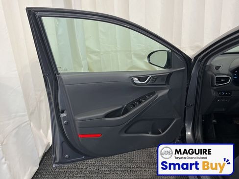 Used 2019 Hyundai Ioniq Limited w/ Ultimate Package 02 image 16