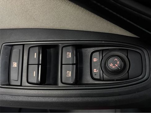 Used 2019 Subaru Impreza 2.0i AWD/4WD image 38
