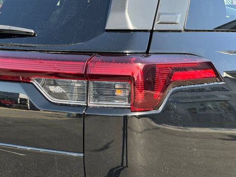 New 2026 Subaru Outback Limited AWD/4WD image 33